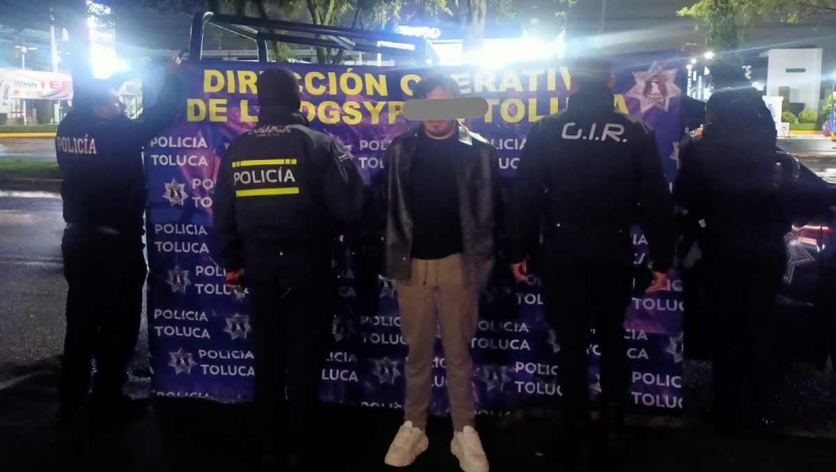 La balacera se registró en el fraccionamiento Xinantecátl, en Metepec. Foto: (Especial)