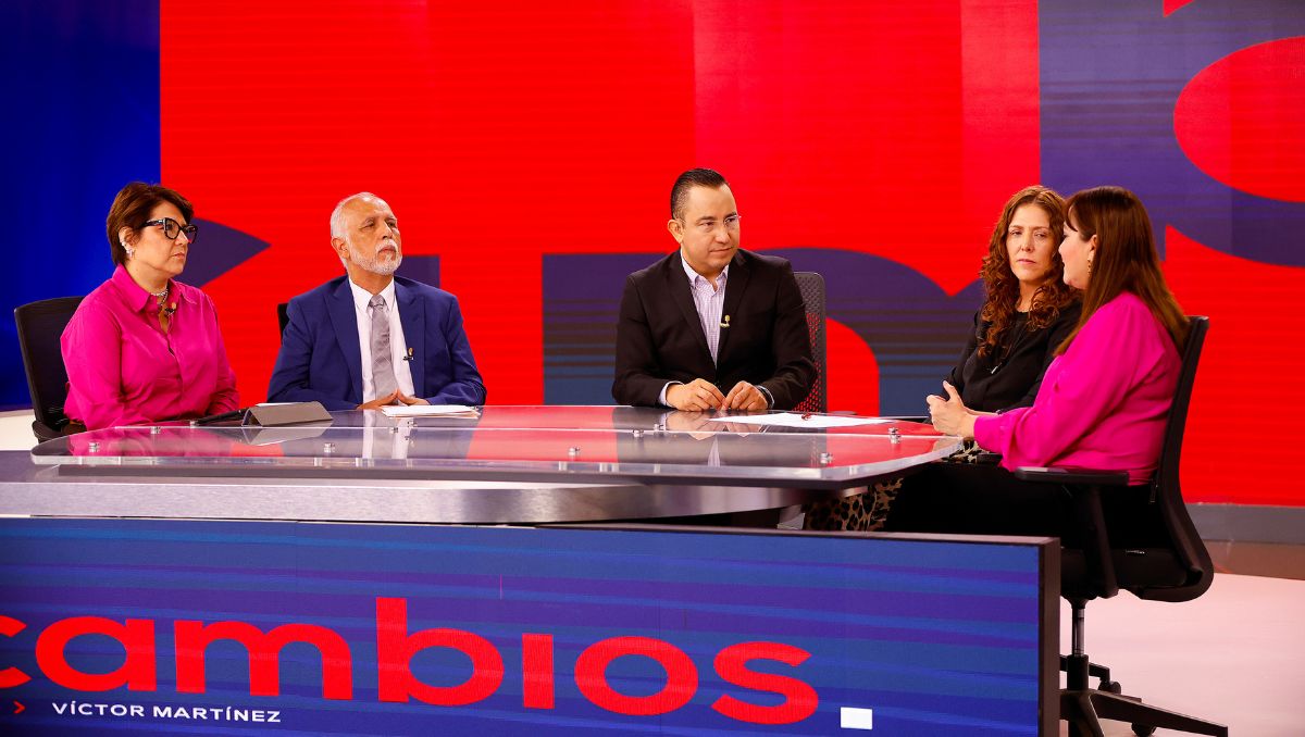 Los especialistas sobre salud mental compartieron sus opiniones en el programa dominical. Jorge López