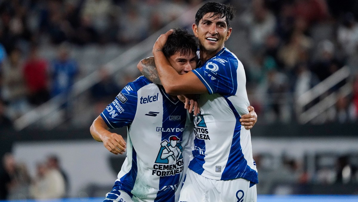 Alexei Domínguez y Víctor Guzmán celebran gol en la victoria de Pachuca sobre San Diego FC en Leagues Cup (Imago7)