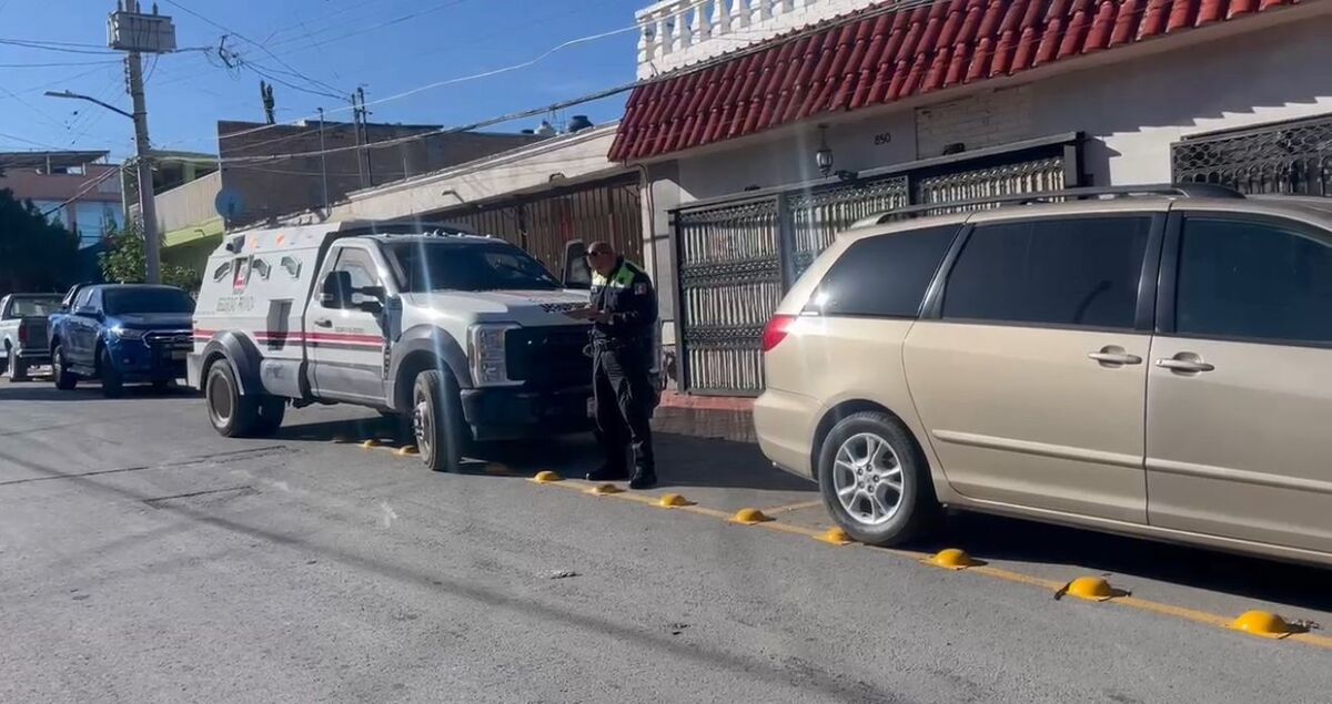El conductor de la camioneta blindada fue detenido en el lugar y quedó a disposición del Ministerio Público. | Especial