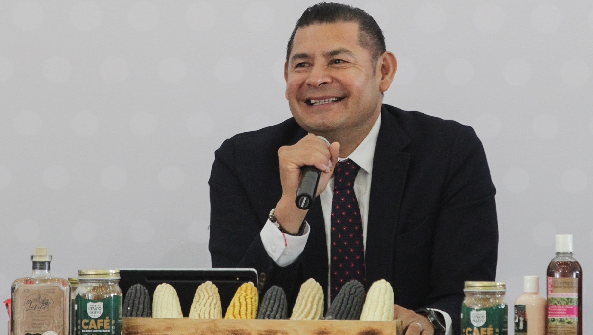 Alejandro Armenta, gobernador del estado de Puebla | Agencia Es Imagen