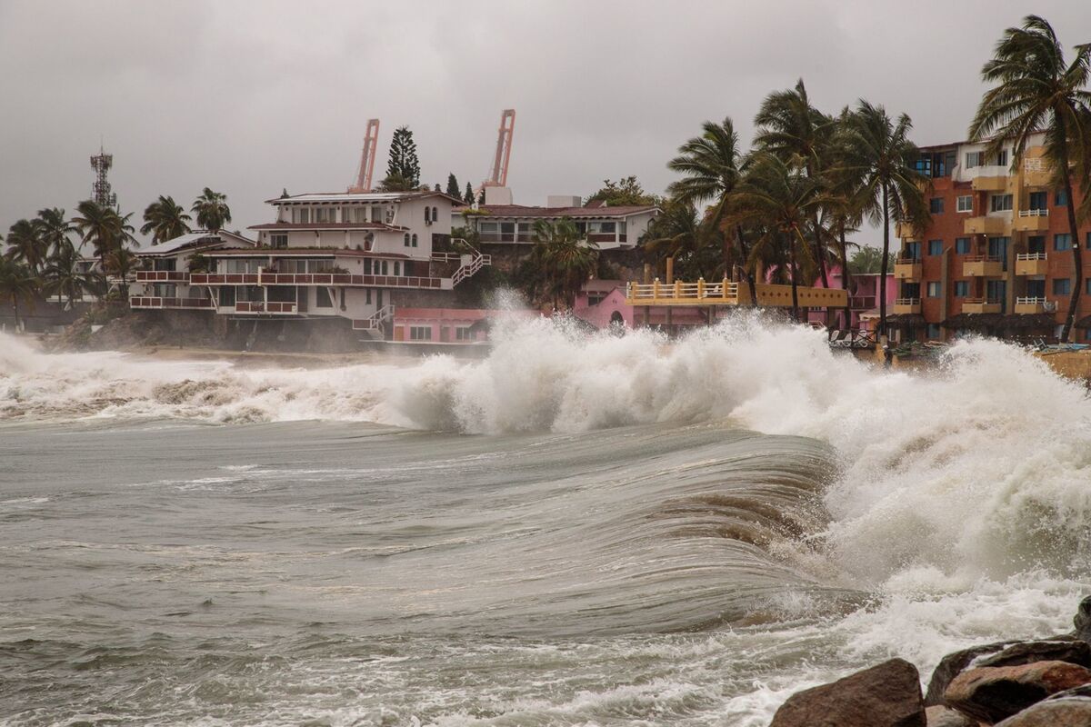 La bahía de Manzanillo, en Colima, fue la que registró la máxima amplitud de la onda de tsunami. | Cuartoscuro