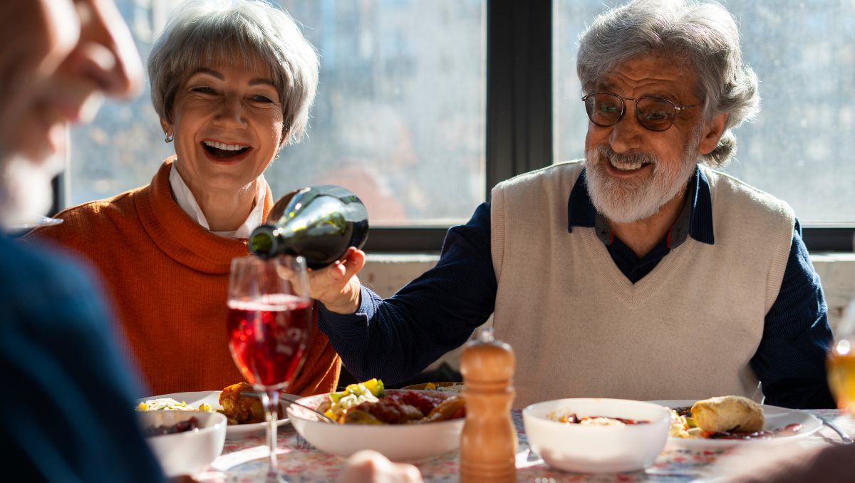No existe una cantidad recomendable de alcohol, pues se ha demostrado que aún si se consumo con poco frecuencia tiene efectos negativos  | Especial