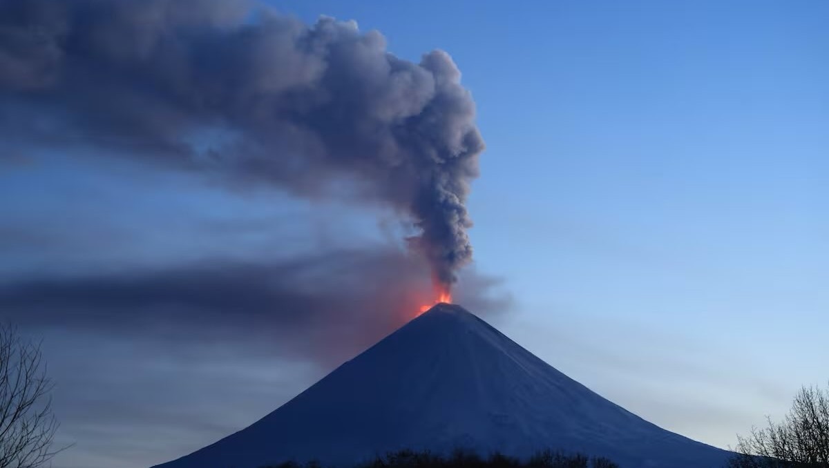 Volcán Kliuchevskói está activo en estos momentos. | ESPECIAL