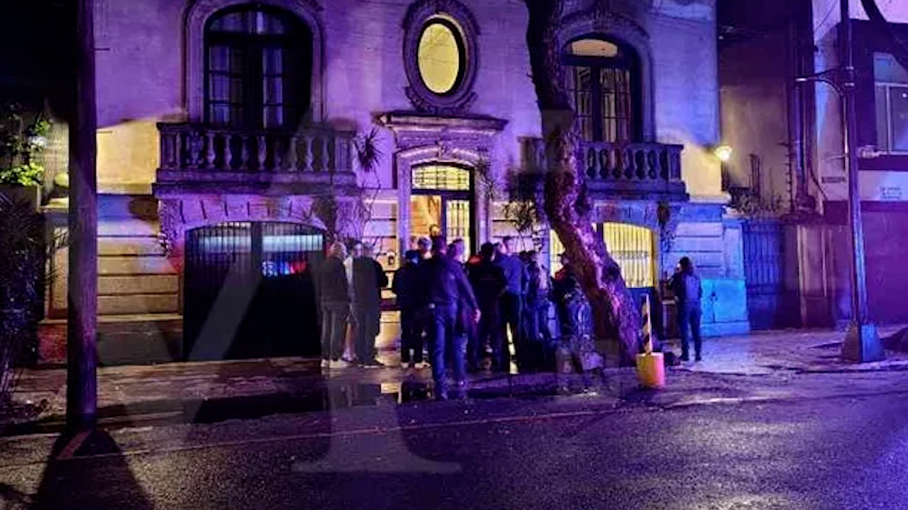 Detienen a presunto asaltante de extranjeros en alojamiento de la colonia Condesa
