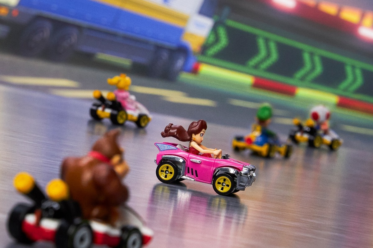 Actualmente el país exporta mil 500 millones de dólares en juguetes y maquila otros 4 mil millones de dólares para marcas como Lego y Mattel.