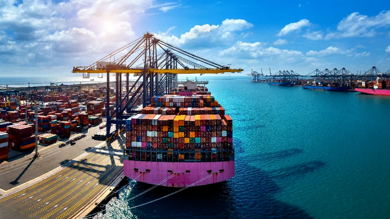 México mantiene competitividad pese a incertidumbre por aranceles: Bx+