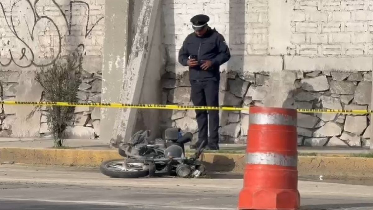 Se presume que el la víctima era trabajador de la empresa que dejó tirado trigo en la vialidad. Foto: (Especial)
