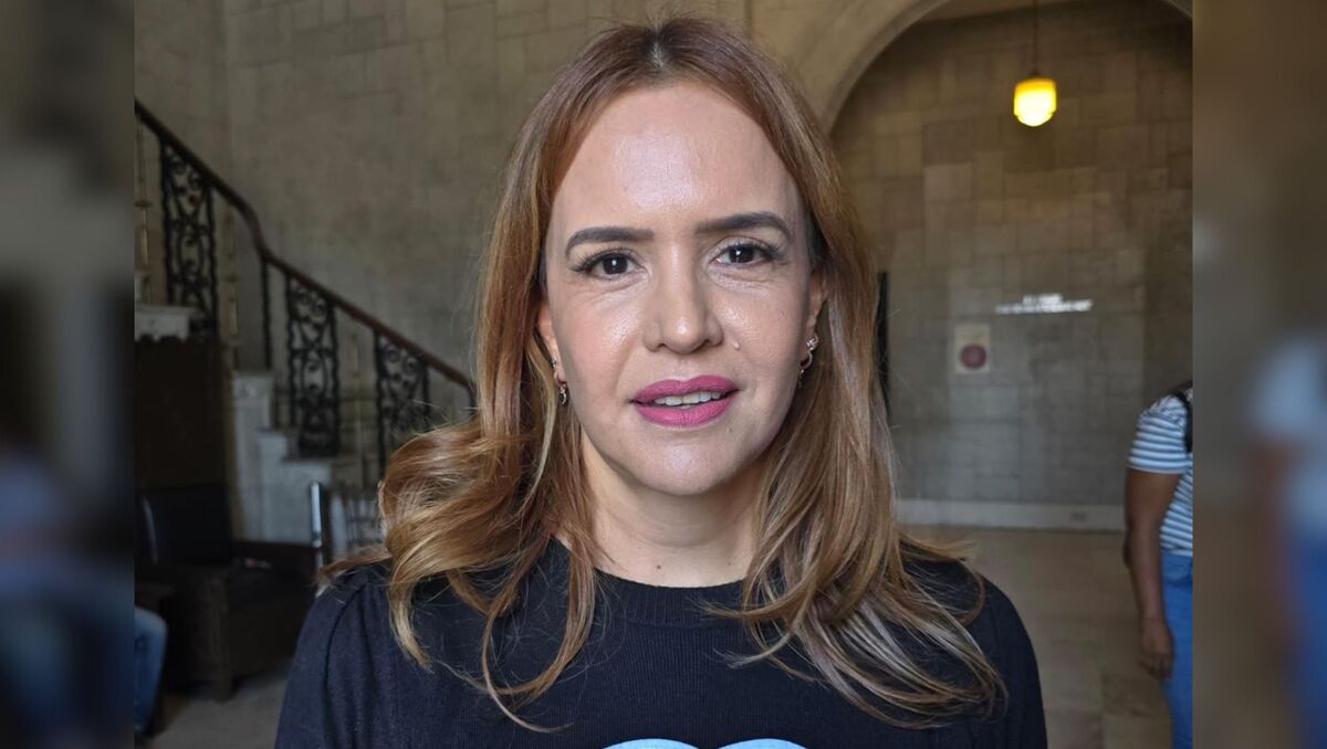 Clara Luz Flores solicitó unos días de vacaciones para asistir al evento del partido. | Ángel Mercado