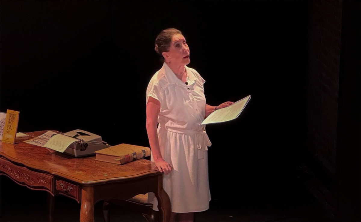 'Conversando con Rosario', homenaje a Rosario Castellanos con material generado por la IA. (Círculo Teatral)