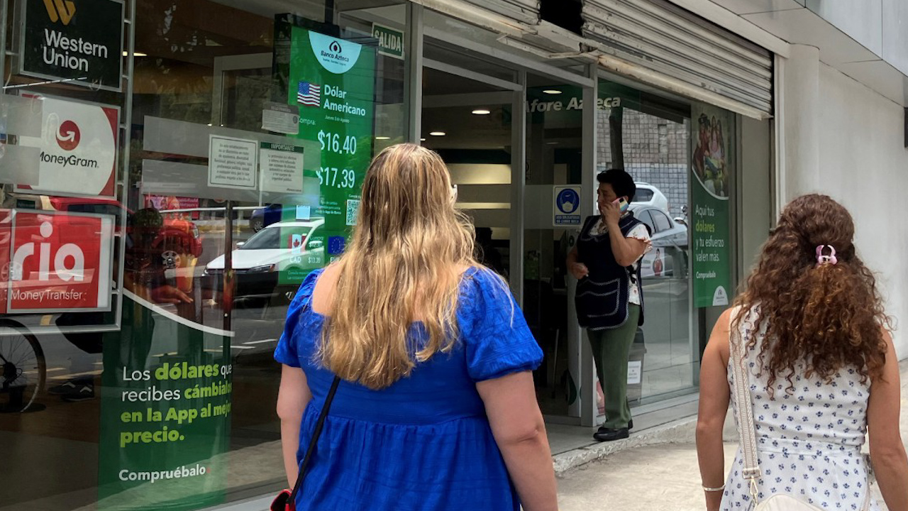 Banxico reporta caída de 16.2% en remesas durante el mes de junio