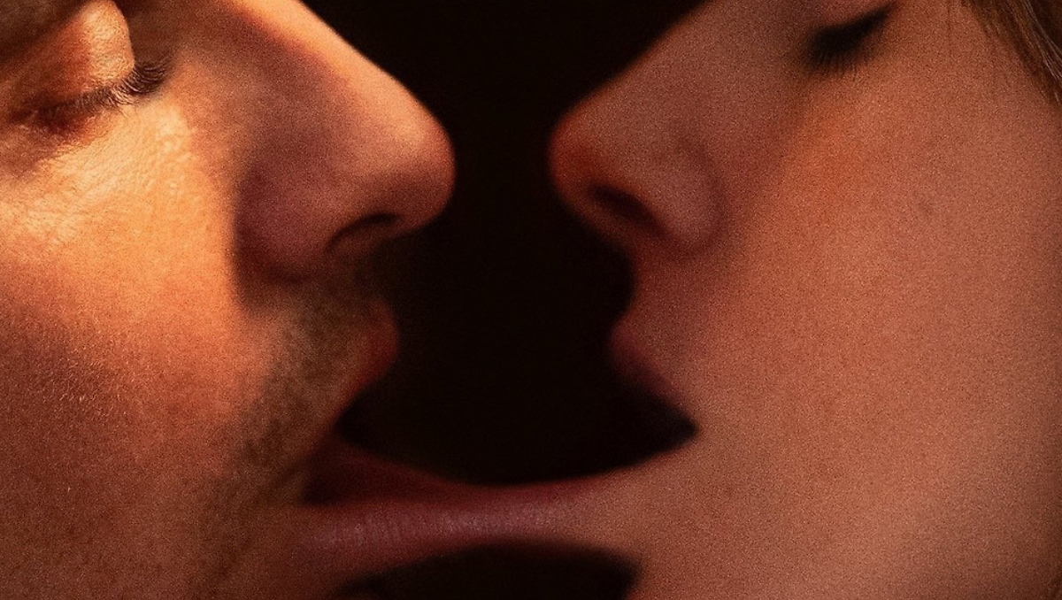 Dave Franco y Alison Brie protagonizan una historia que lleva el amor al extremo. La química real entre los actores potencia la tensión emocional.
