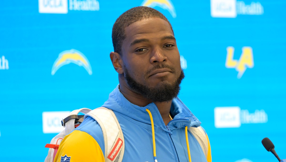 Denzel Perryman, apoyador de los Chargers es arrestado por cargos de armas (AP)