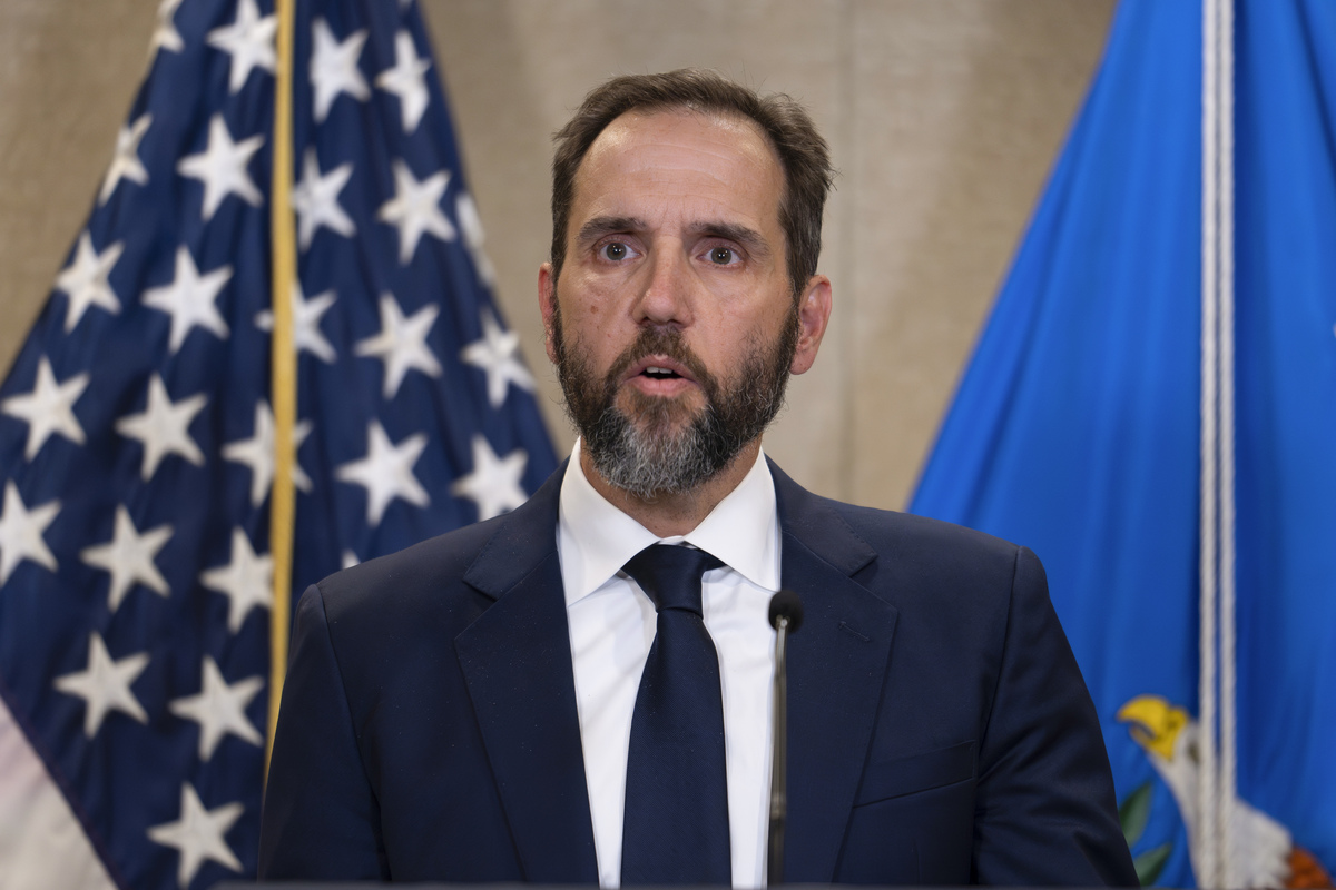 El ex fiscal especial Jack Smith habla sobre la acusación formal contra el presidente Donald Trump | AP