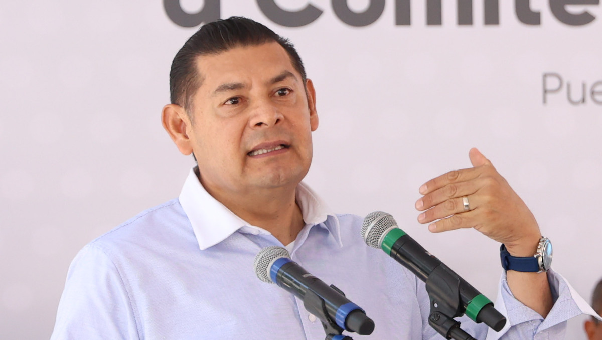 Alejandro Armenta, gobernador del estado de Puebla | Agencia Es Imagen