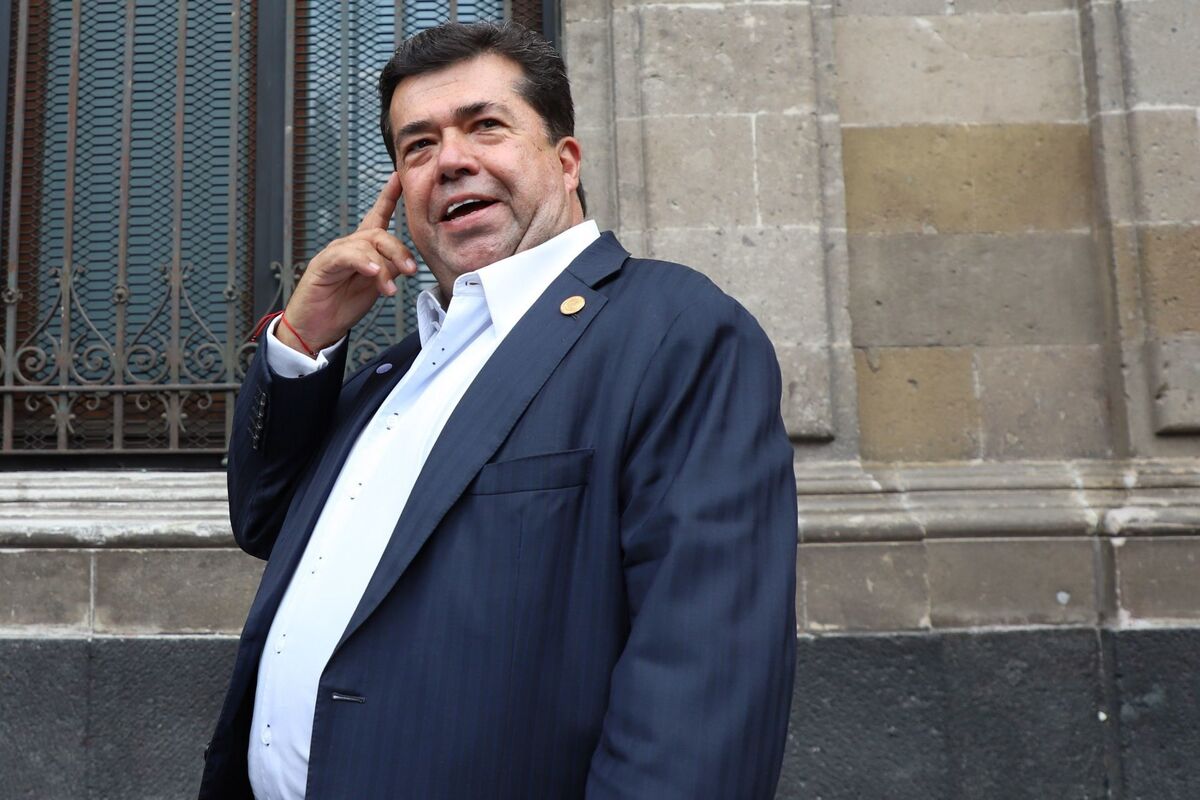 El diputado Pedro Haces encabezó un evento sindical de la Catem. | Foto: Cuartoscuro