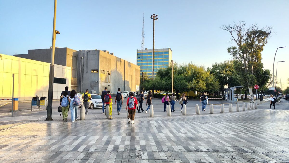 El monto de becas otorgadas por la UANL ascendió a 105 mil 789 | Agustín Martínez