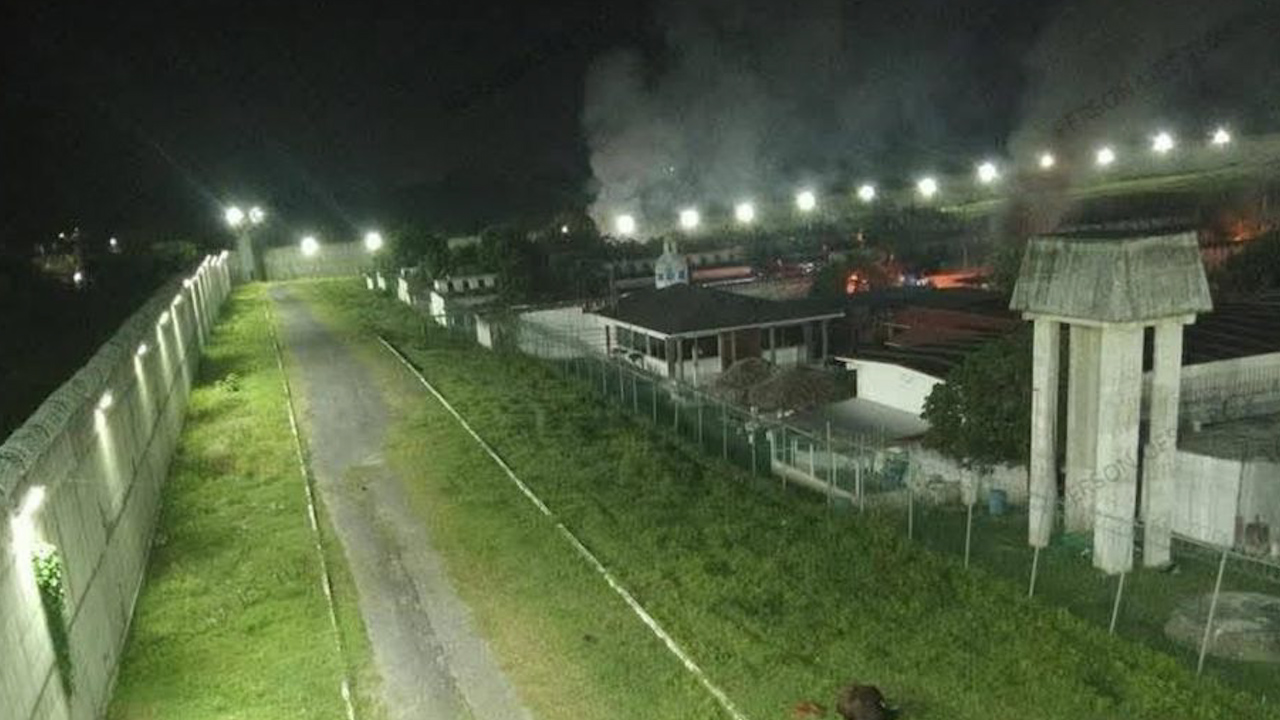 Motín destapa crímenes y extorsiones dentro del penal de Tuxpan