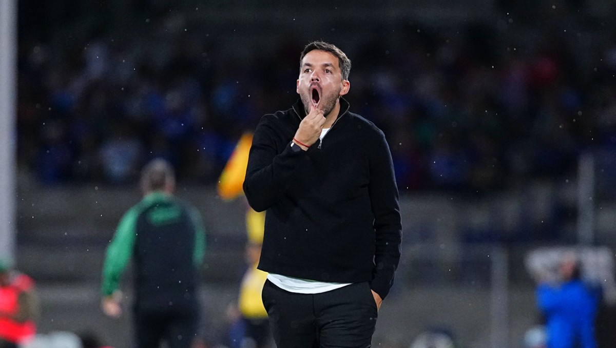 Nicolás Larcamón se siente en deuda con la afición de Cruz Azul (Imago7)