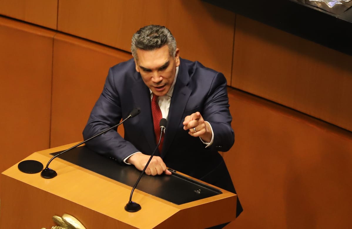 “Si nos midieran con la misma cara a ti y a mí, tú ya estarías en la cárcel Adán”, soltó Alito. | Foto: Javier Ríos