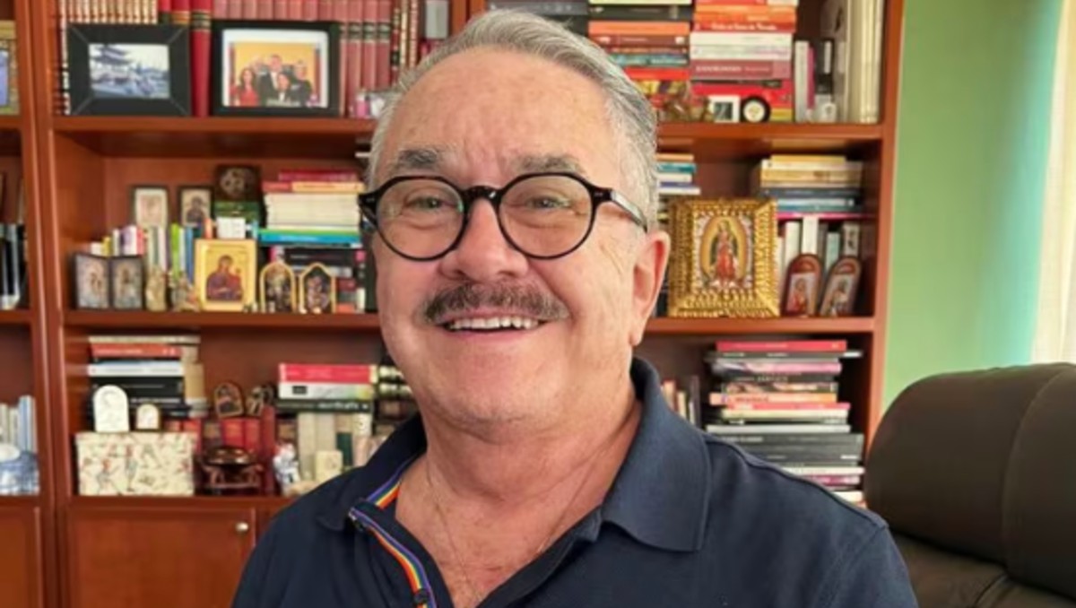 Pedro Sola es hospitalizado. | Especial