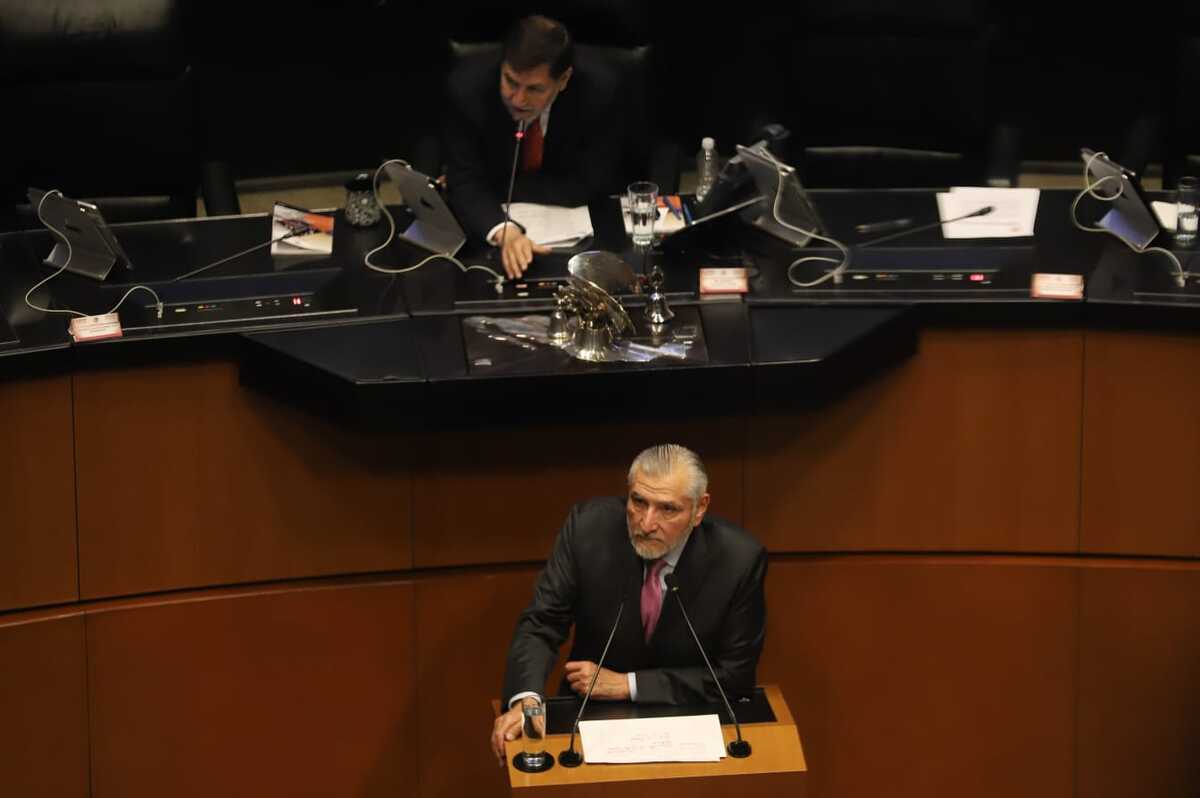 El senador morenista habló sobre su relación con Hernán Bermúdez ante la Comisión Permanente. | Javier Ríos