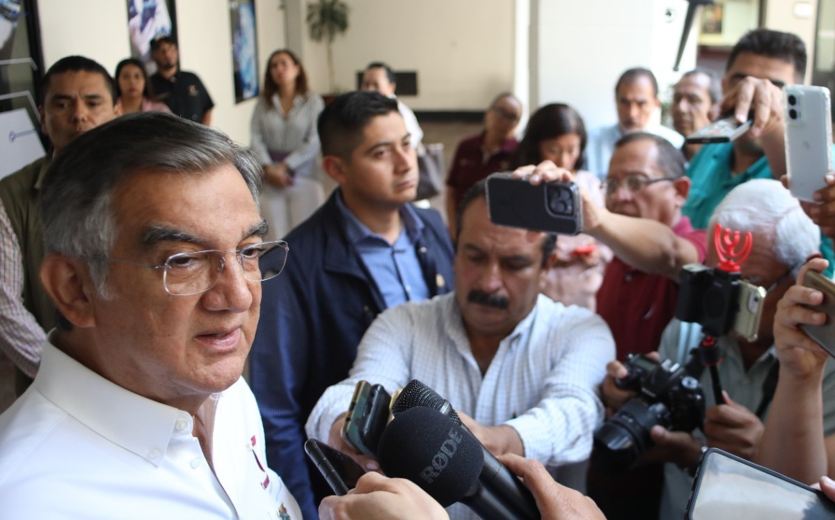 Américo Villarreal Anaya, informó que su administración se mantiene atenta y en coordinación estrecha con la FGR
