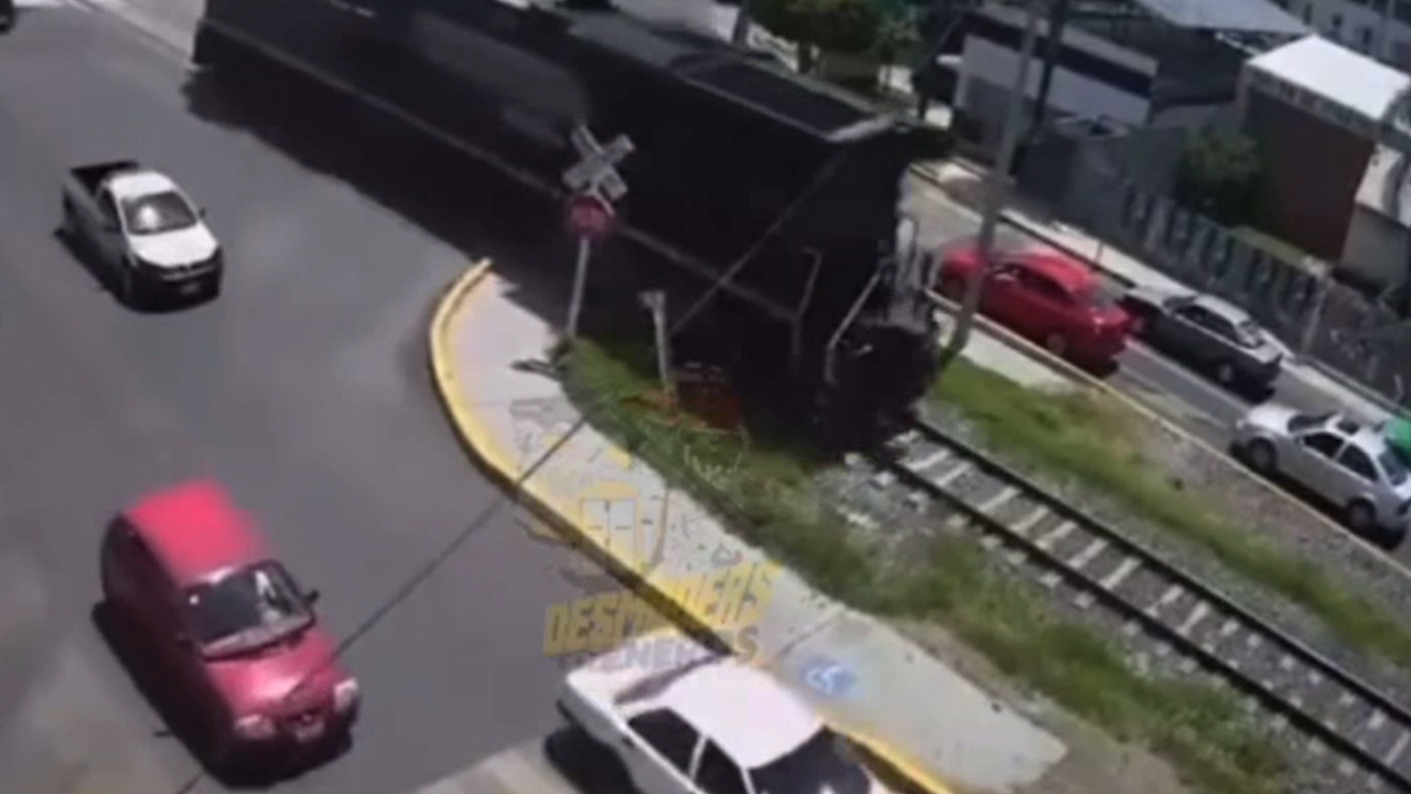 Ferromex confirma que accidente que dejó 6 muertos en Irapuato fue por separación de locomotora