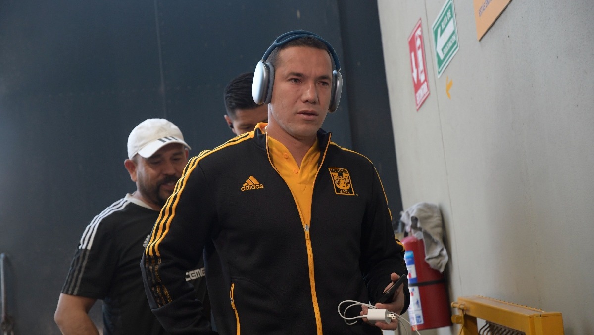 Jesús Dueñas anhela regresar al Volcán en el partido contra Barcelona (Imago7)