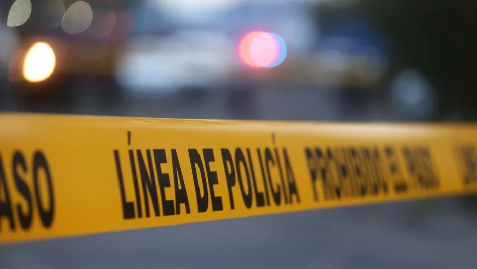 Línea de policía. | Especial
