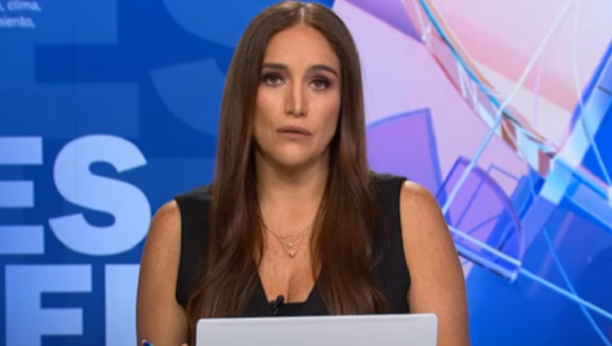 Danielle Dithurbide anuncia en vivo la muerte de su compañero. | Especial