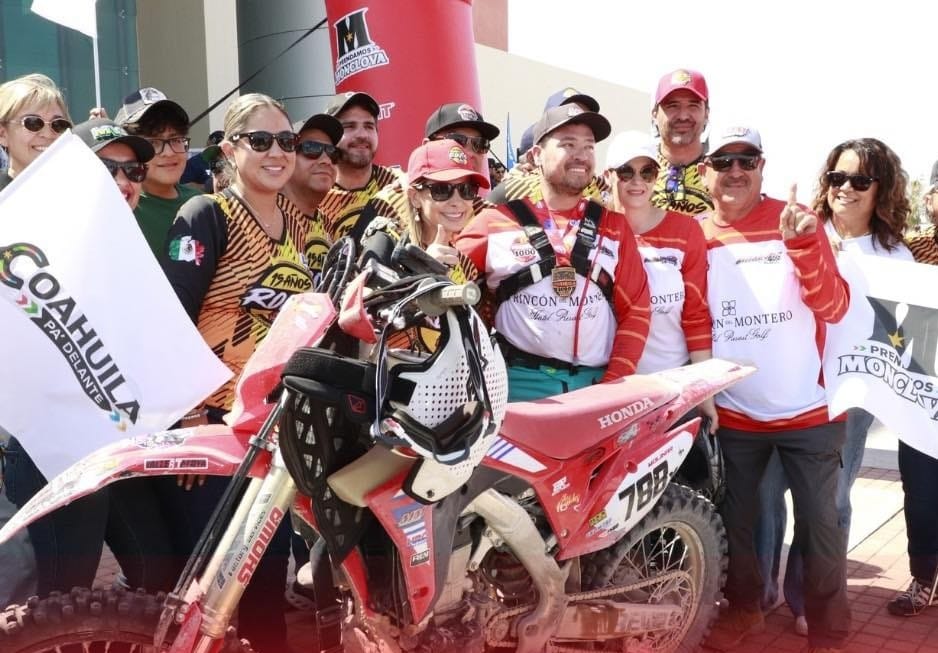 El oriundo de Casas Grandes, Chihuahua, Marco Molinar, fue el primero en cruzar la meta dentro de la categoría de motocicletas. | Especial