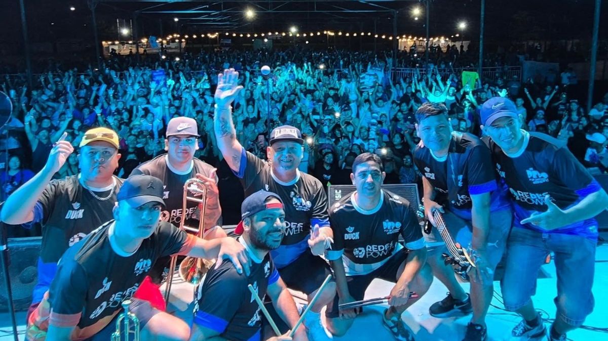 Fue apenas el año pasado que el vocalista de Los Gedientos del Rock tuvo un concierto en Torreón, esto para el aniversario de La Komún.| Cortesía
