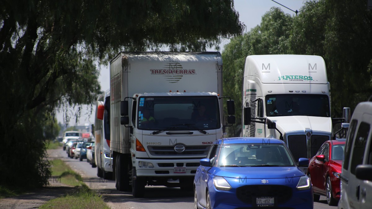 Camiones de carga. | Dany Béjar.