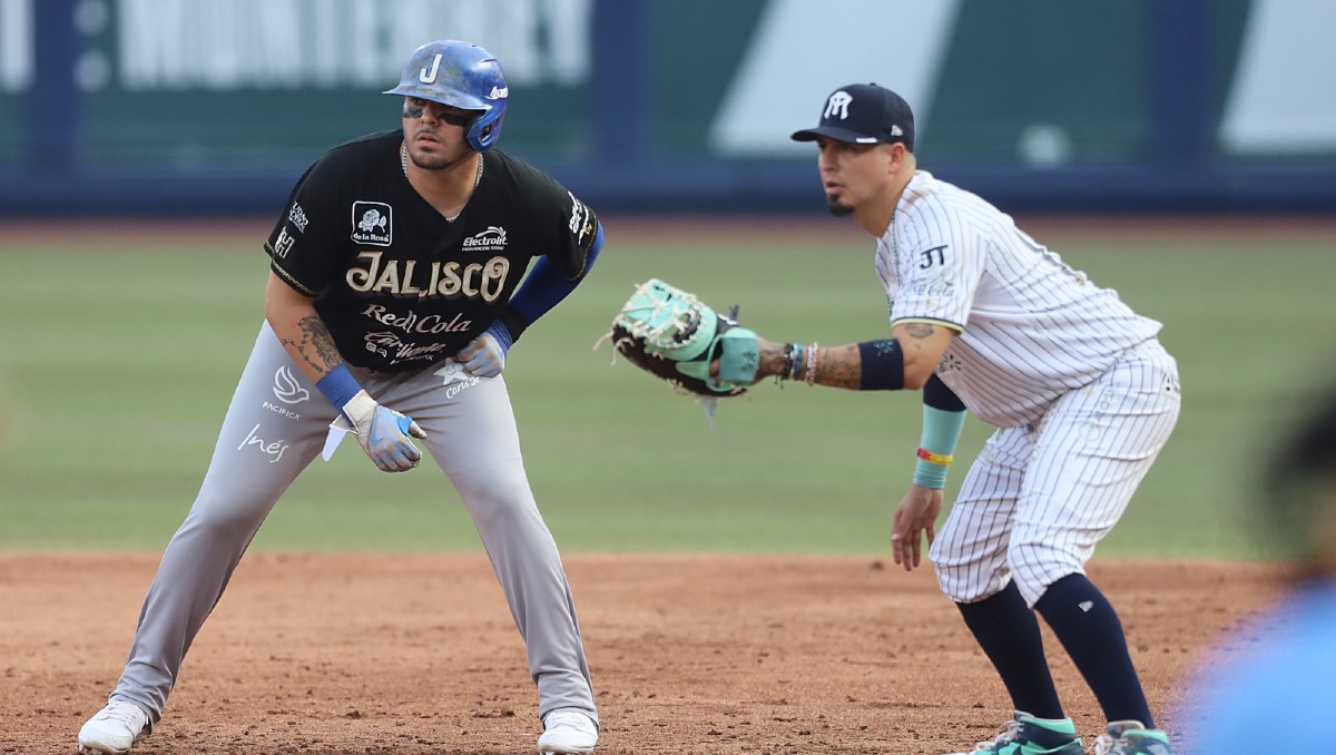 Charros de Jalisco toma ventaja sobre Sultanes de Monterrey en los playoffs de la LMB (Roberto Alanís)