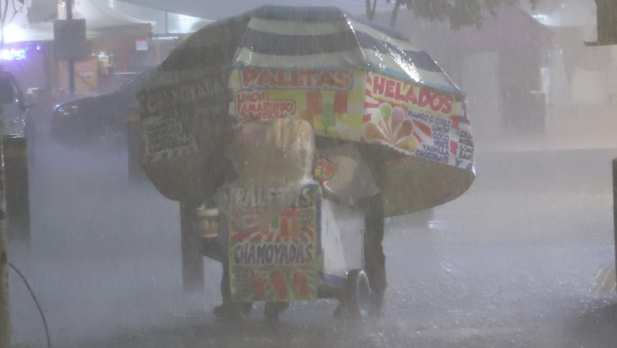 La temporada de lluvias en México continuará otros meses, recuerda seguir las recomendaciones de Protección Civil | Javier Ríos