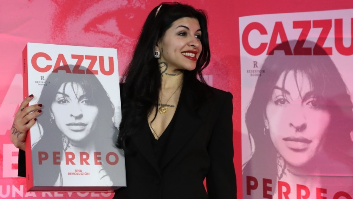 Cazzu en Ciudad de México presentando su libro 'Perreo' |  Cuartoscuro