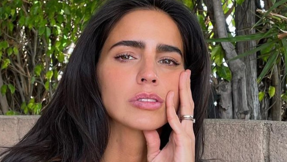 Fan se tatua rostro de Bárbara de Regil