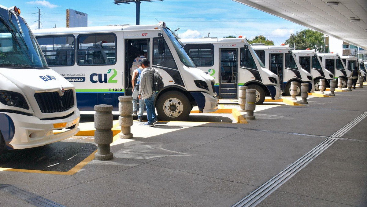 Llegan 19 nuevos autobuses al Sistema de Transporte Universitario (STU) BUAP | Especial