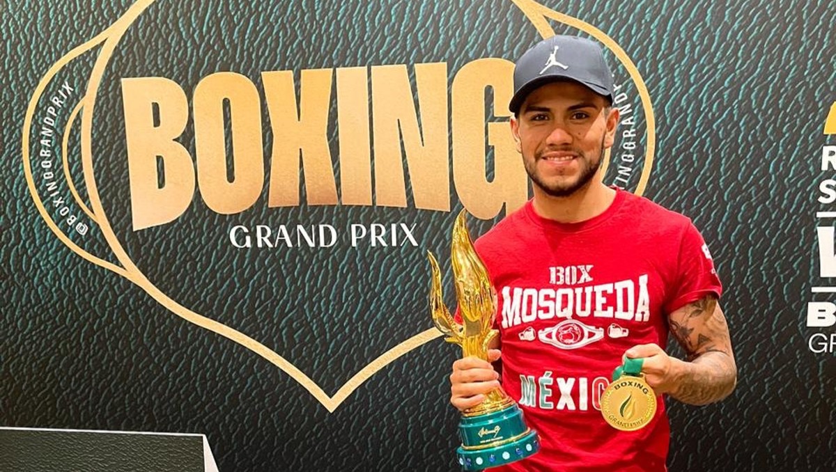 Brandon Mejía, de repartir comida en moto al 'rugido' del Grand Prix del CMB (Instagram @mosquedafitclub)
