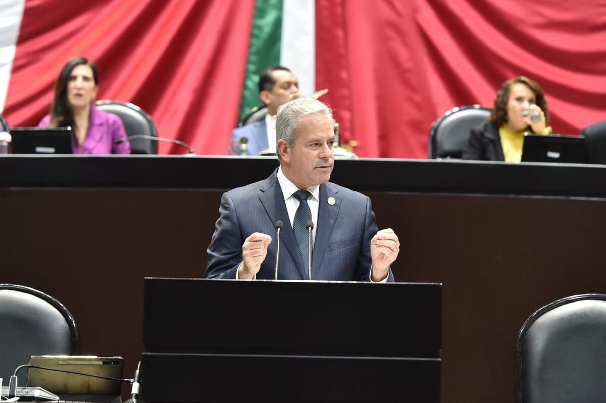 Marcelo Torres Cofiño exhortó incluir al presupuesto recursos para sustituir la red de distribución de agua y drenaje sanitario. | Especial