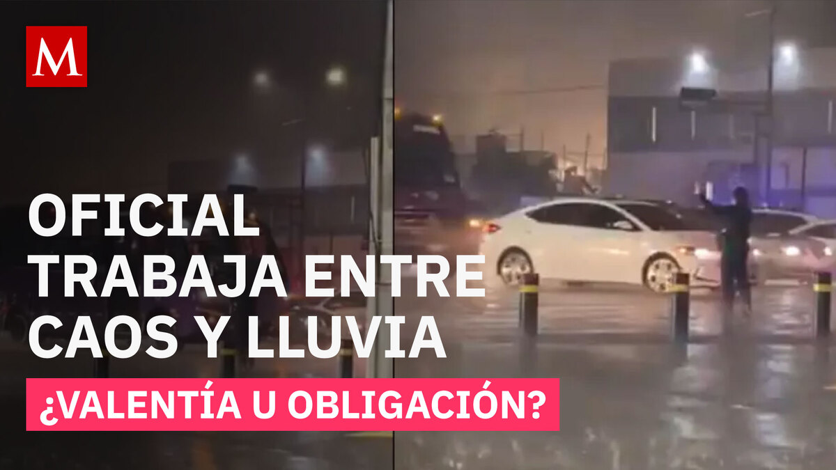 “Mis respetos”: policía enfrenta la lluvia para controlar el caos vial en CDMX