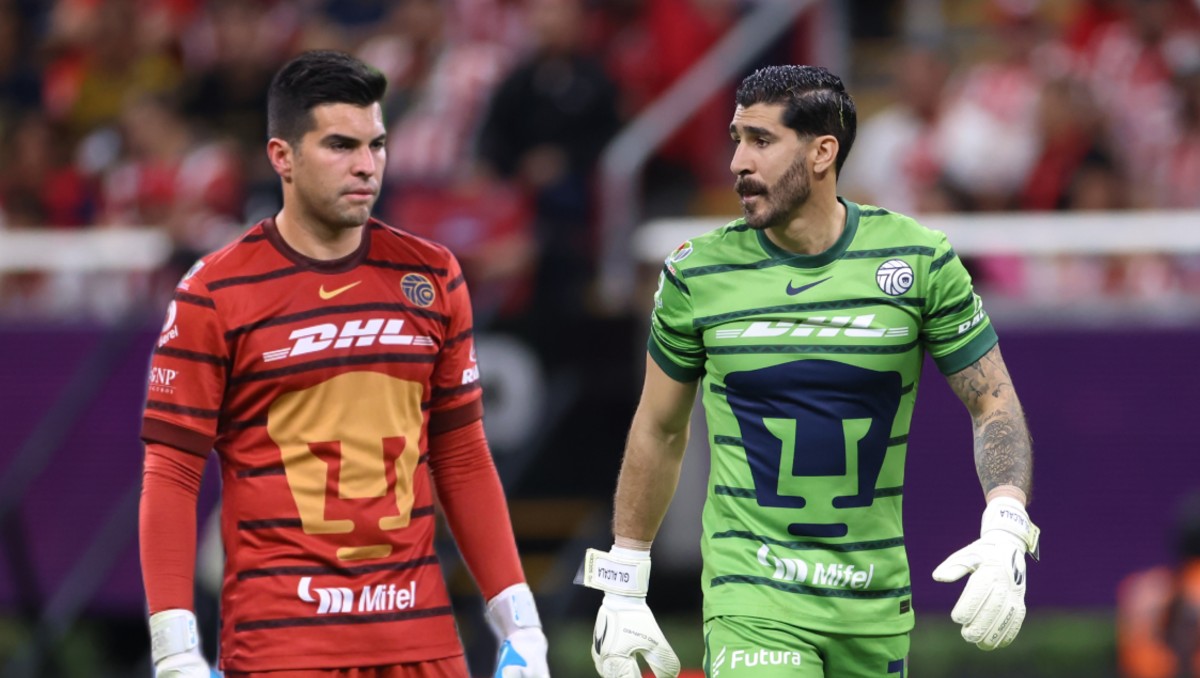 Revelan la causa del conflicto entre Julio González y Gil Alcalá en Pumas (Imago7)