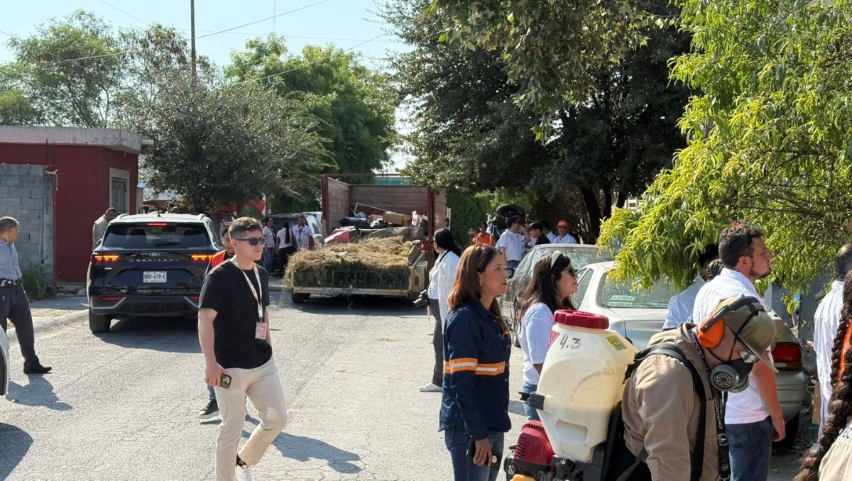 La Secretaría de Salud realizó una campaña de limpieza y fumigación en Juárez | Víctor González