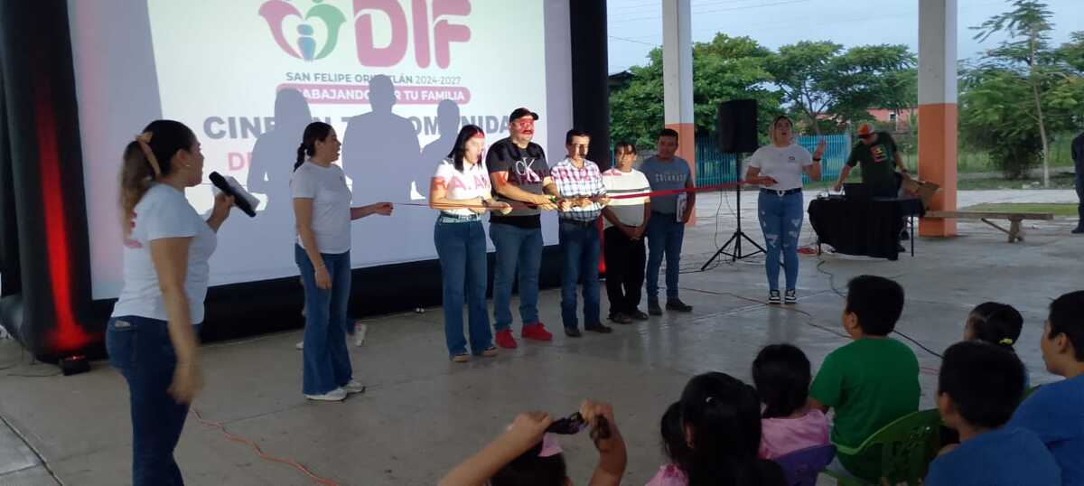 La función inaugural de “Cine en tu Comunidad” reunió a familias en Valle Verde.