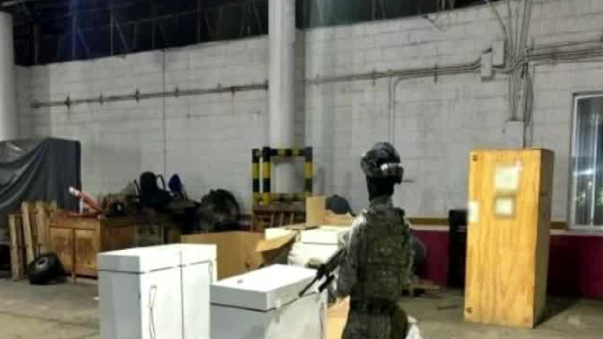 En Veracruz, aseguran droga guardada en el interior de un refrigerador en un recinto portuario