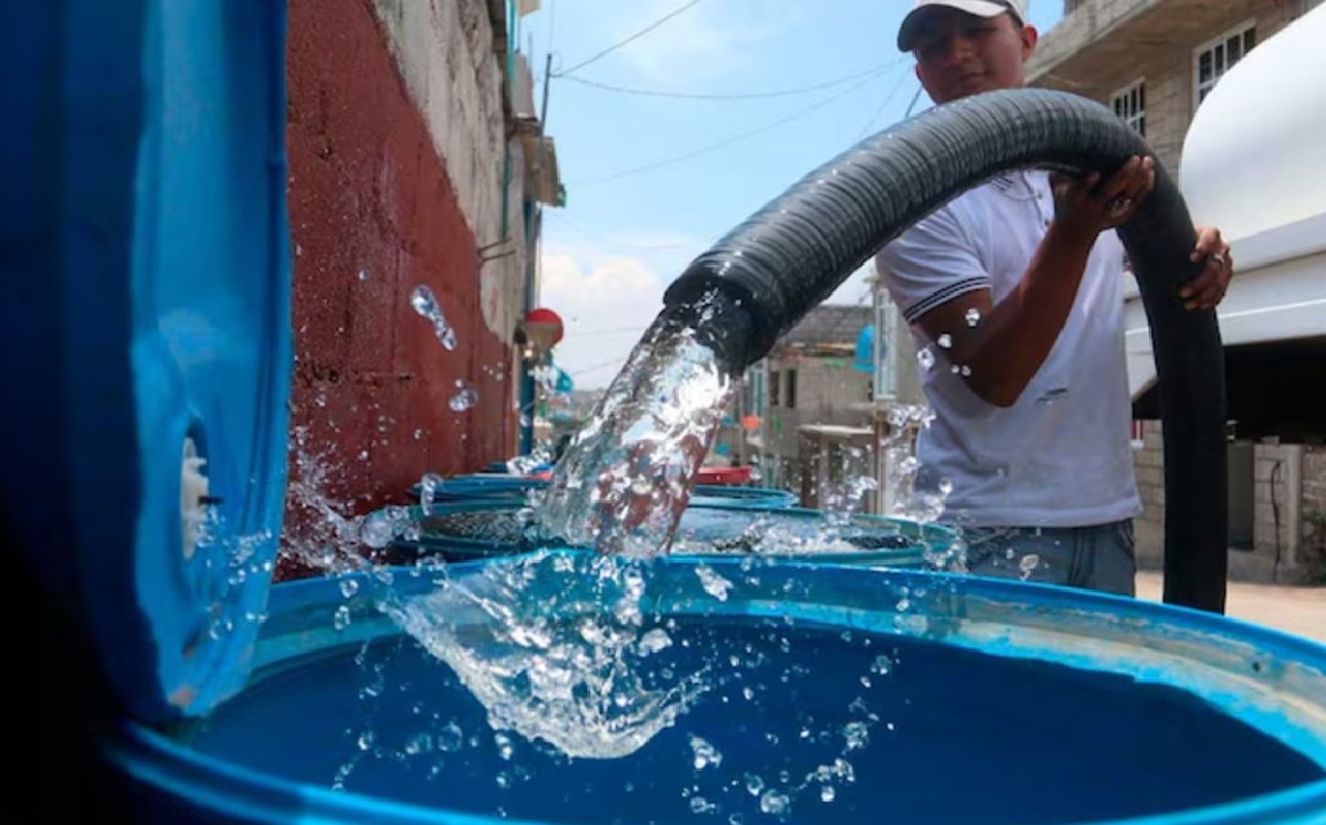 Abastecerán a colonias con pipas de agua.