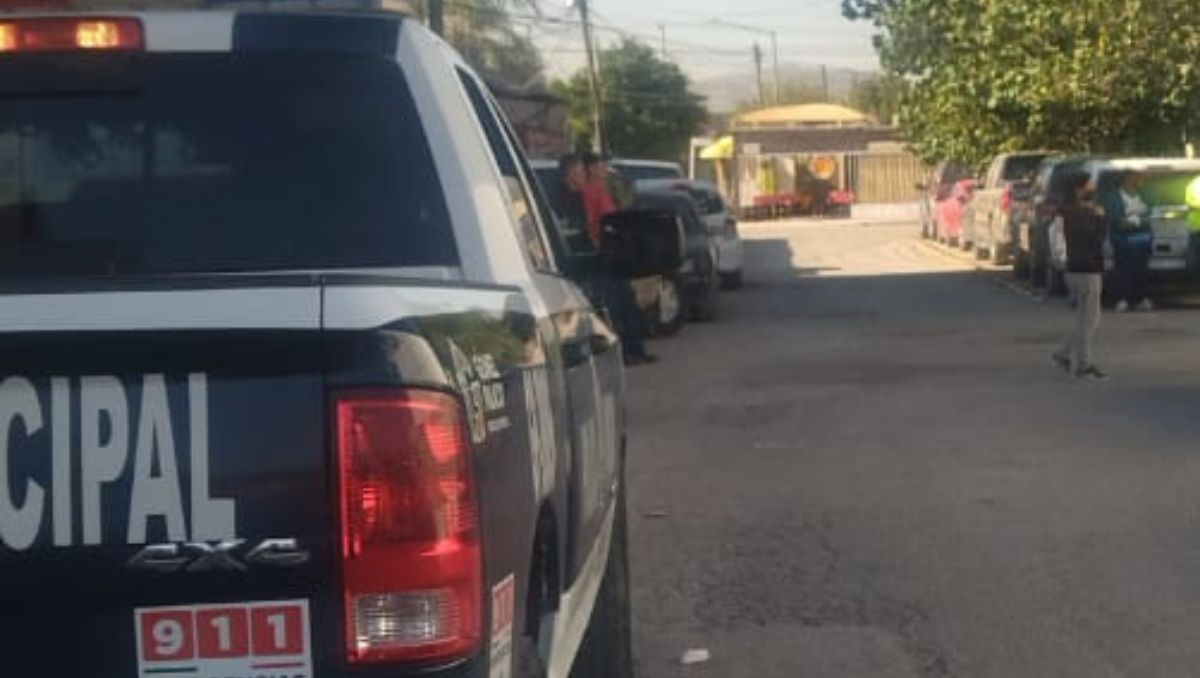 La policía municipal de Gómez Palacio llegó al lugar de los hechos. | Especial