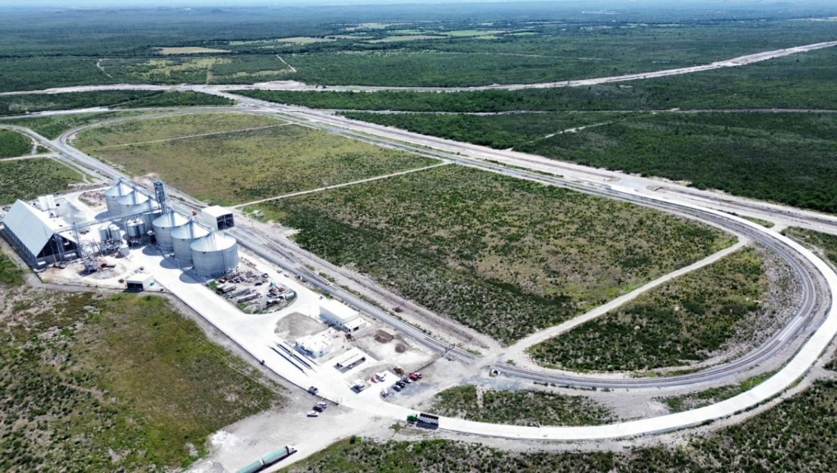 Terminal tiene capacidad para descargar hasta 120 mil toneladas de maíz y trigo al mes. Especial
