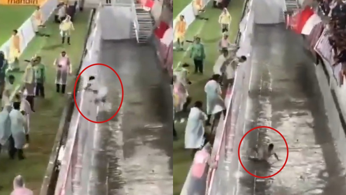 Futbolista cae en zanja de 3 metros al celebrar un gol en pleno partido (Captura X @FFS_ID)